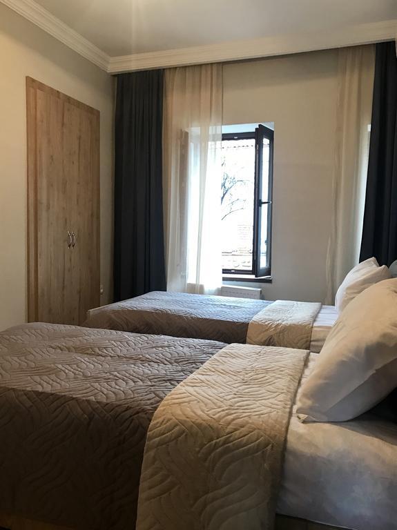 Room 4 U Sighnaghi Exteriör bild